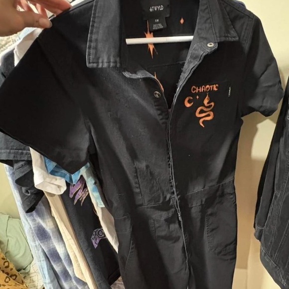 Jumpsuit - Picture 2 of 5